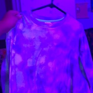 Comfy blue and white Ty dye long sleeved shirt.